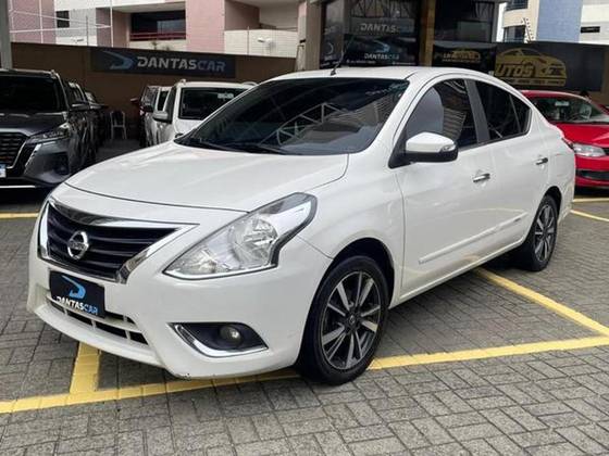 NISSAN VERSA 1.6 16V FLEXSTART SL 4P XTRONIC NISSAN VERSA 1.6 16V FLEXSTART SL 4P XTRONIC